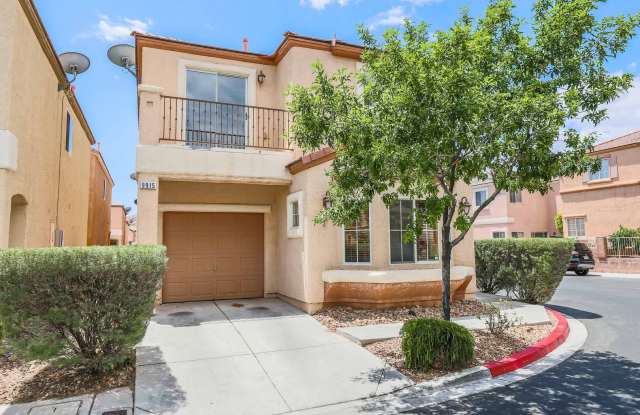 Cozy 2 Story Home in the Southwest Area! photos photos