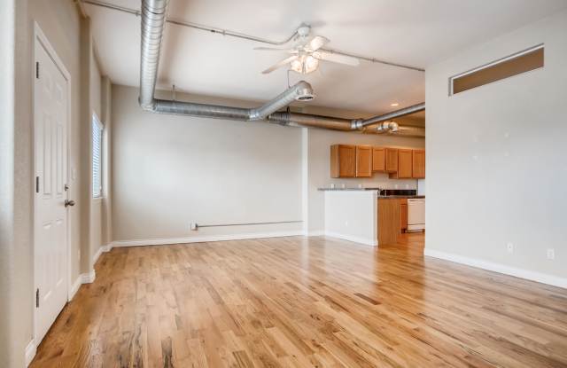 5132 West 41st Avenue Gallery 3