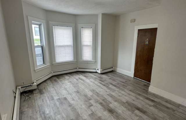 33 Louis St. photos photos
