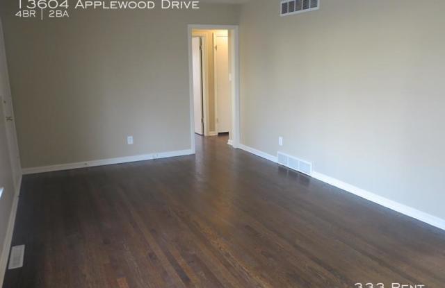 13604 Applewood Drive Gallery 2