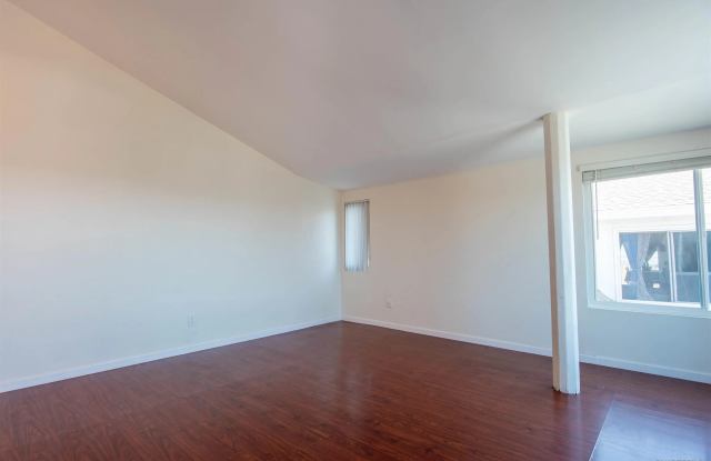 1319 Grand Ave. Gallery 4