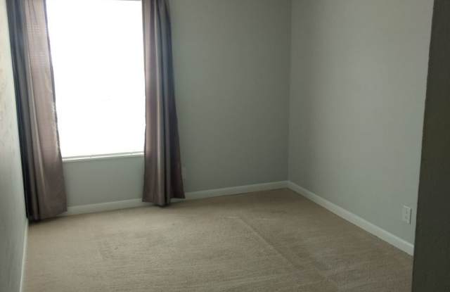 1606 Cottonwood Drive Unit 10 Gallery 4