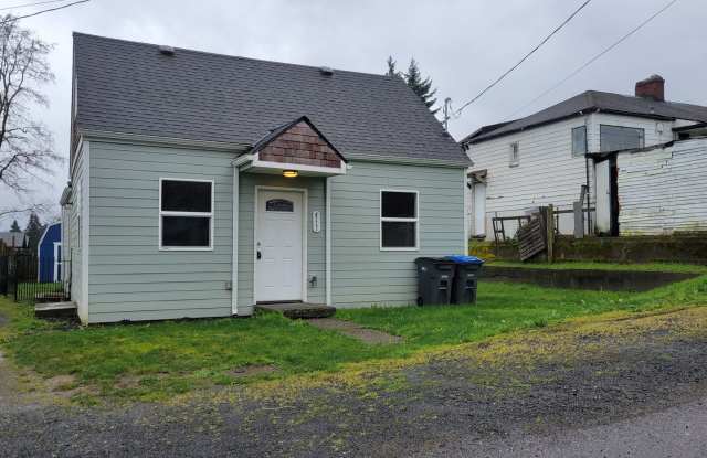 Charming Bremerton Home with Convenient Location photos photos