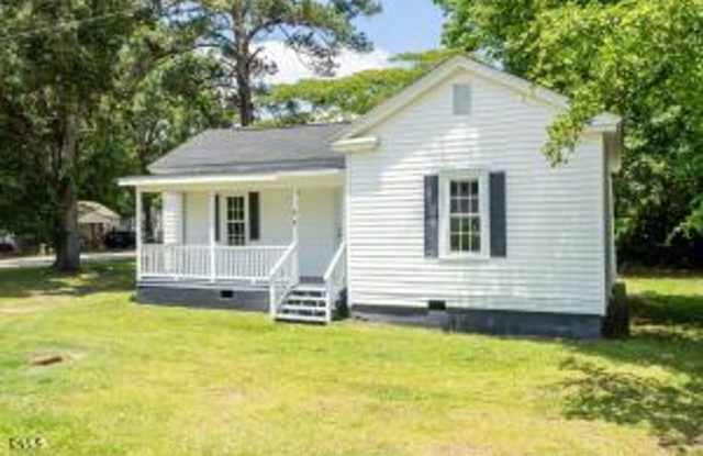Recently Refreshed Two Bedroom Home! photos photos Recently Refreshed Two Bedroom Home! photos photos