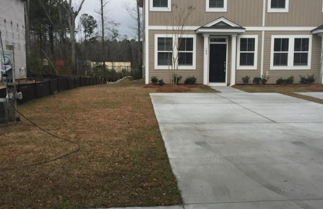 209 Alston Street - 209 Alston St, Summerville, SC 29483
