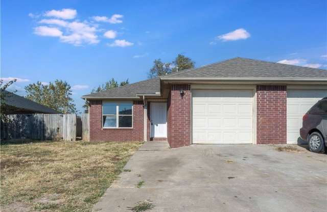 322 East Southern Trace Street photos photos