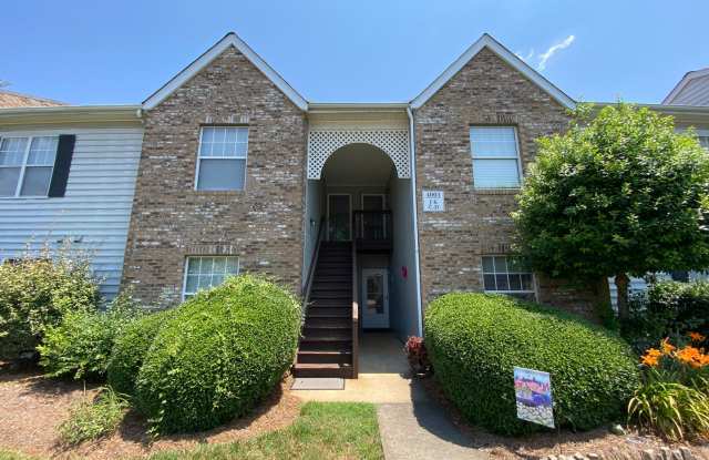 4001 J Whirlaway Ct photos photos