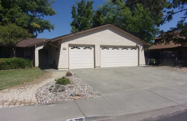 620 Carson Court Vacaville, CA  95687 - 620 Carson Ct, Vacaville, CA 95687