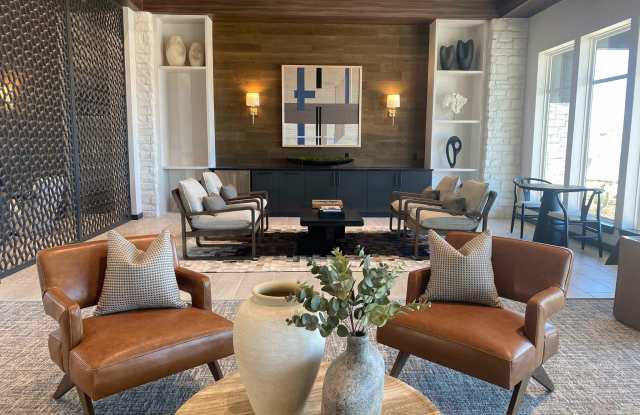 The Darby Gallery 2