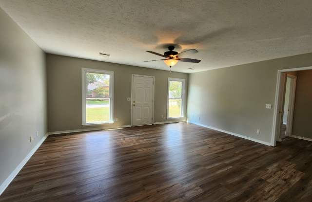 1140 Lucy Ln. Gallery 2