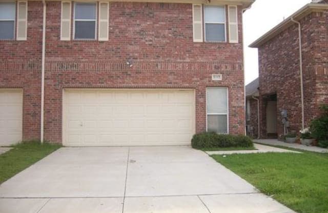 5717 BLACKMON Court - 5717 Blackmon Court, Fort Worth, TX 76137