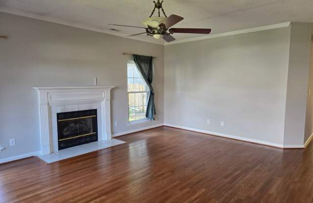 Rent Ready in South Huntsville Gallery 3