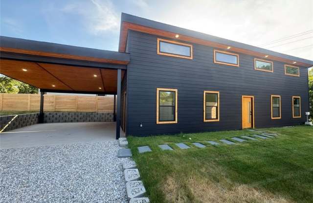 2806 Beechwood Street photos photos