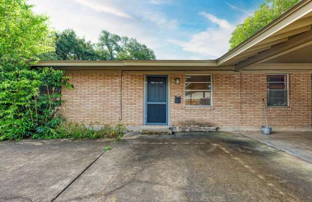 1805 Mohle - A Gallery 2