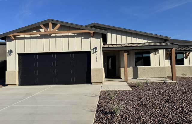 4260 West 31st Place - 4260 West 31st Place, Yuma, AZ 85364