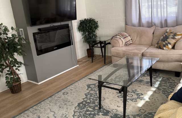 822 Avenue C photos photos