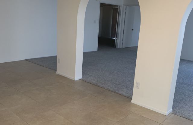 26210 S Brentwood Dr Gallery 4