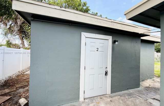 5903 SW 26th Ter #2 photos photos