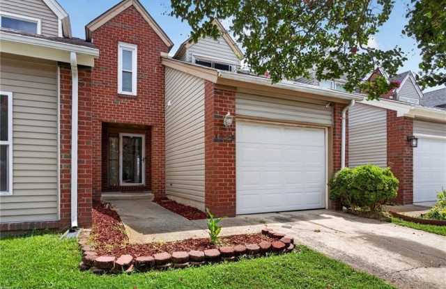 1245 Hillock Crossing Gallery 1