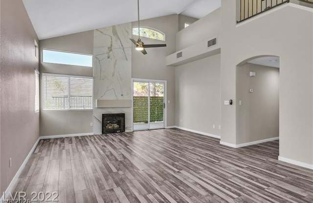 1795 Lily Pond Circle Gallery 3