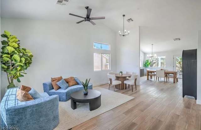 676 Pansy Place Gallery 4