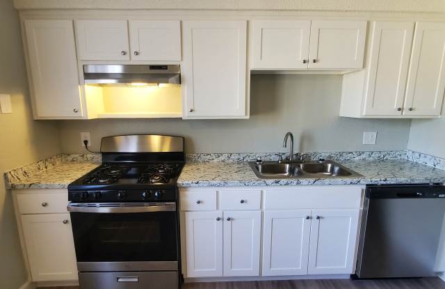Sierra Oaks photos photos