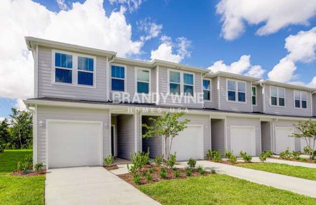 641 Holly Lakes Drive - 641 Holly Lakes Drive, Bellair-Meadowbrook Terrace, FL 32073