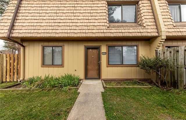 1332 Granada Court - 1332 Granada Court, Newport News, VA 23608 1332 Granada Court - 1332 Granada Court, Newport News, VA 23608