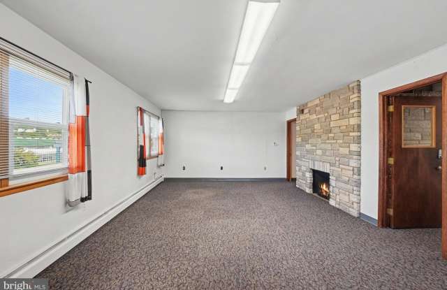 227 ROUTE 61 S Gallery 3