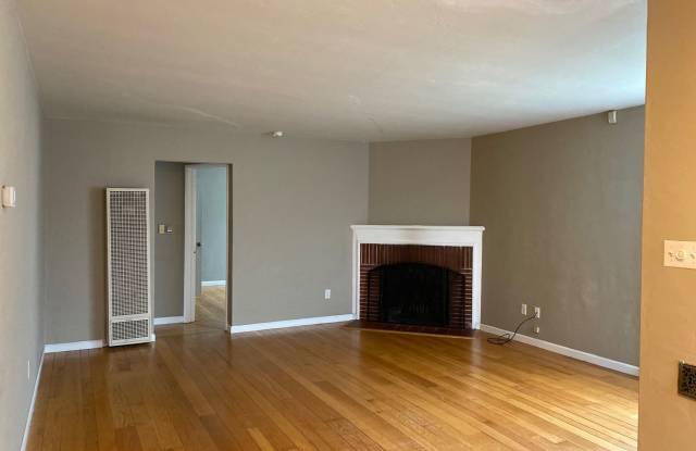 961 High Street - 30% Rental Fee Gallery 3