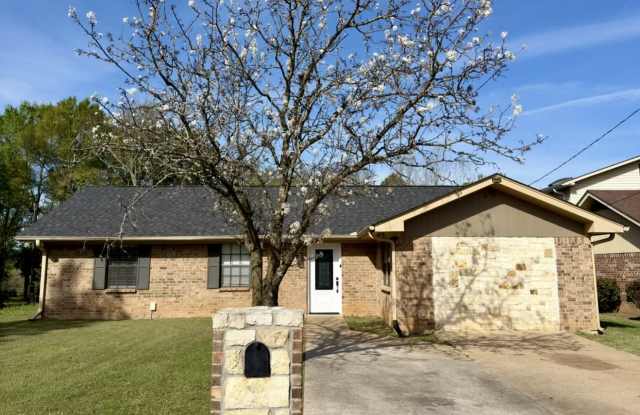 837 S Tipton Ave photos photos 837 S Tipton Ave photos photos