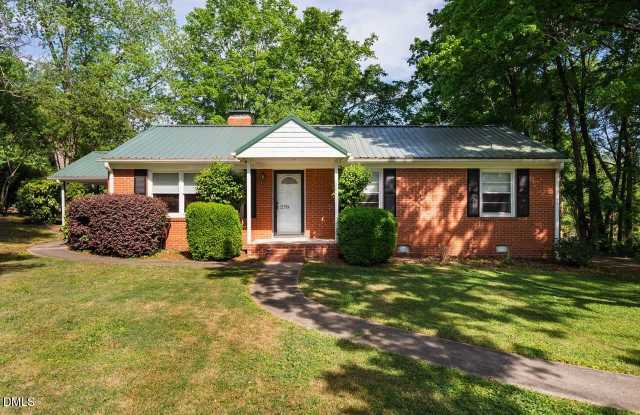 278 Hillsboro Street, Pittsboro NC 27312 photos photos