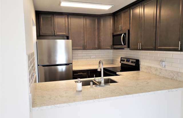 Recently Remodeled 2 bedroom photos photos