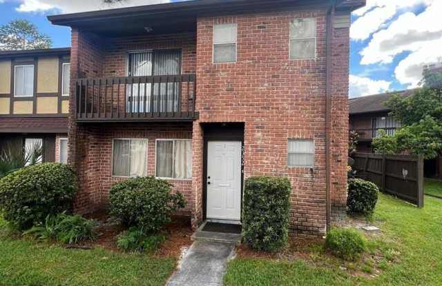 2352 HUNTINGTON GREEN COURT photos photos