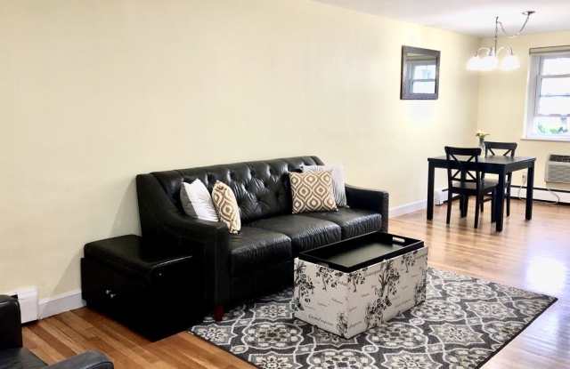4 Emerson Gardens Road Gallery 4