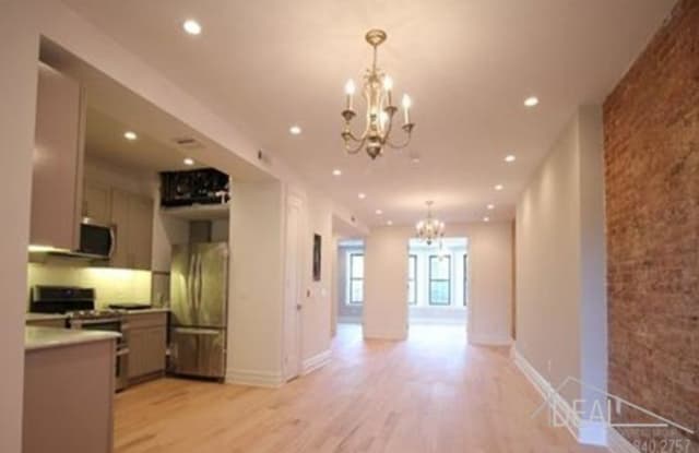 914 Eastern Parkway - 914 Eastern Parkway, Brooklyn, NY 11213