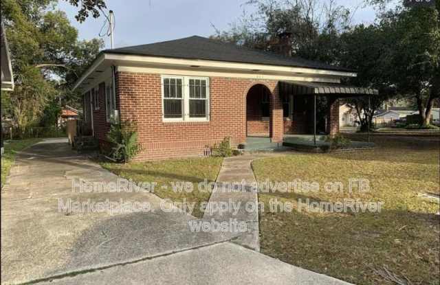 811 Broxton St photos photos