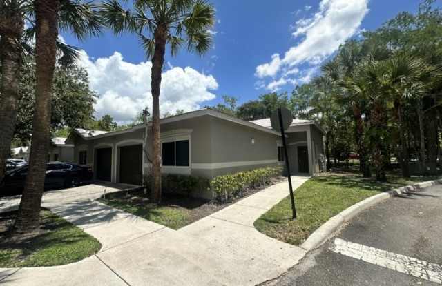220 Crestwood Circle Gallery 3