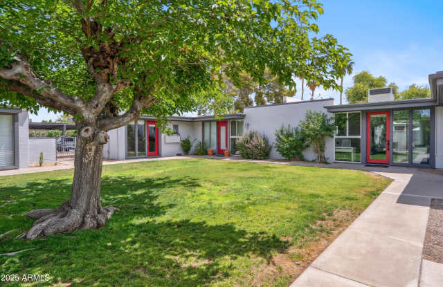 4206 N 38TH Street photos photos