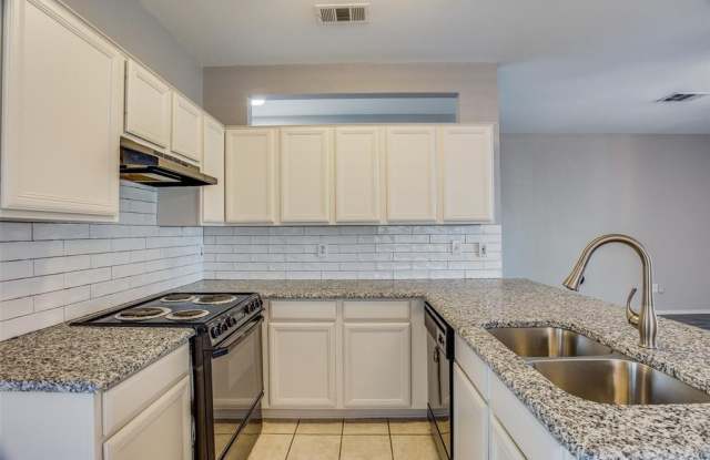 4613 Brimstone Drive Gallery 3