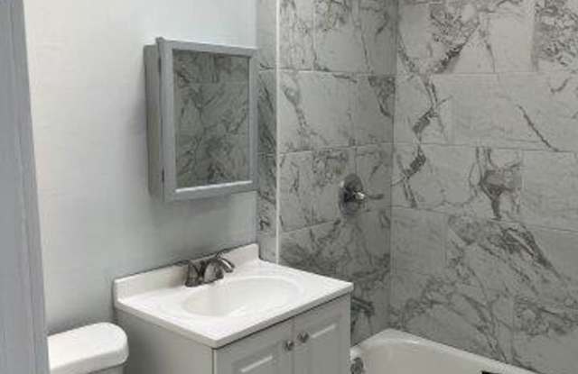 Stunning Renovated, & great location Gallery 3