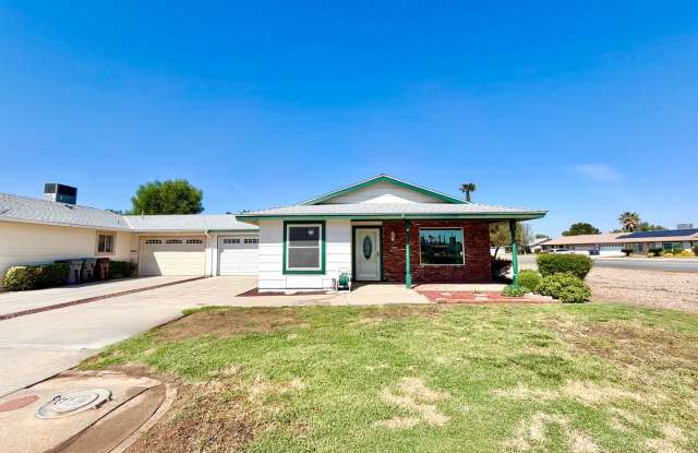 Charming Sun City 55+ Community 2 Bedroom Home with Bonus Sunroom Space photos photos