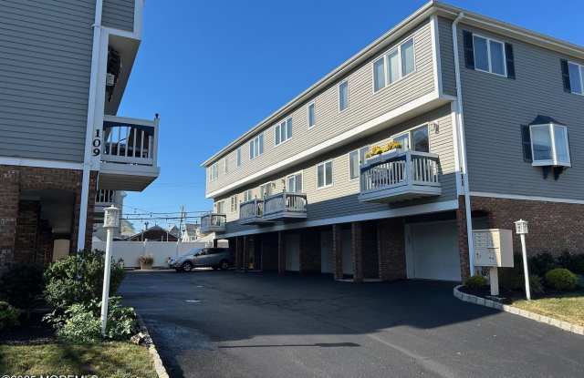 109 Cliff Avenue photos photos
