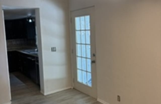 1017 Walnut Canyon Gallery 4