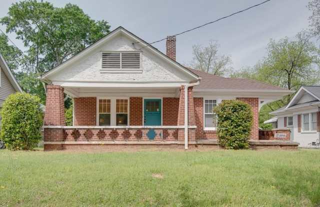3 Bed 1 Bath in East Point! Gallery 1