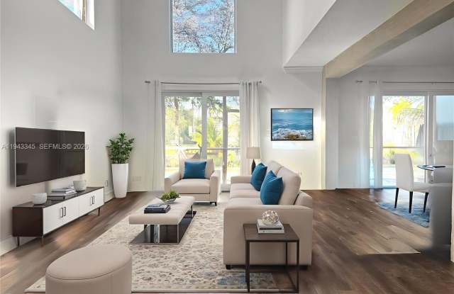 9875 Fairway Cove Ln photos photos