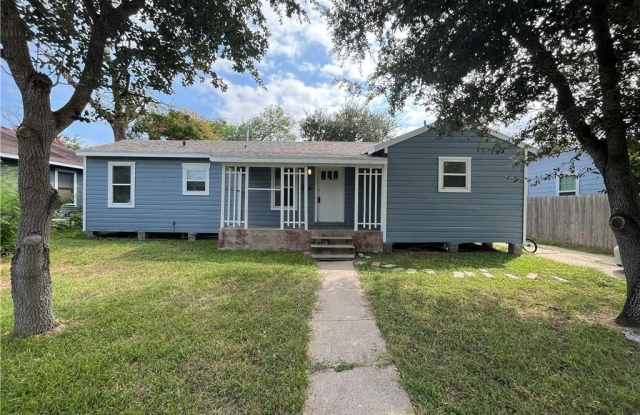 1017 Harrison Street - 1017 Harrison Street, Corpus Christi, TX 78404