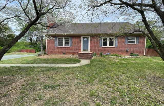 2306 LARKWOOD Gallery 1