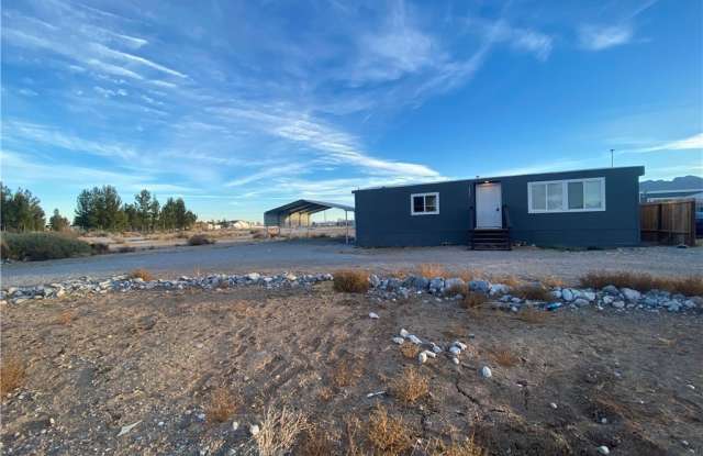 4331 Victoria Street photos photos