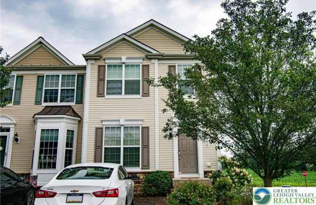 5266 Chandler Way photos photos